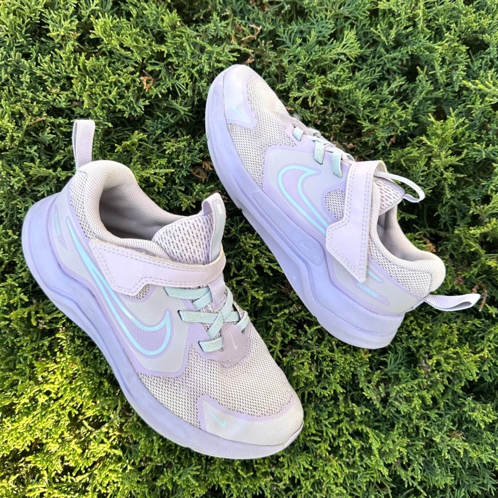 Nike Cosmic Runner Little Kids Athletic Shoes Size 1Y Light Purple Sneakers
